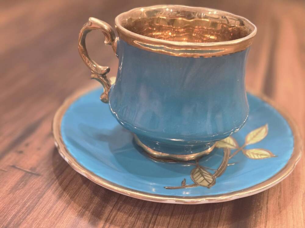 Vtg Japanese Turquoise & Gold Teacup Saucer Set Raised Pink Rose - Picture 5 of 12